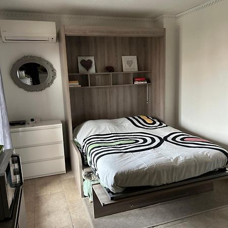 Studio Climatise Proche Port Et Plages La Londe-les-Maures Zewnętrze zdjęcie