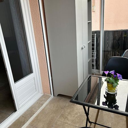 Studio Climatise Proche Port Et Plages La Londe-les-Maures Zewnętrze zdjęcie