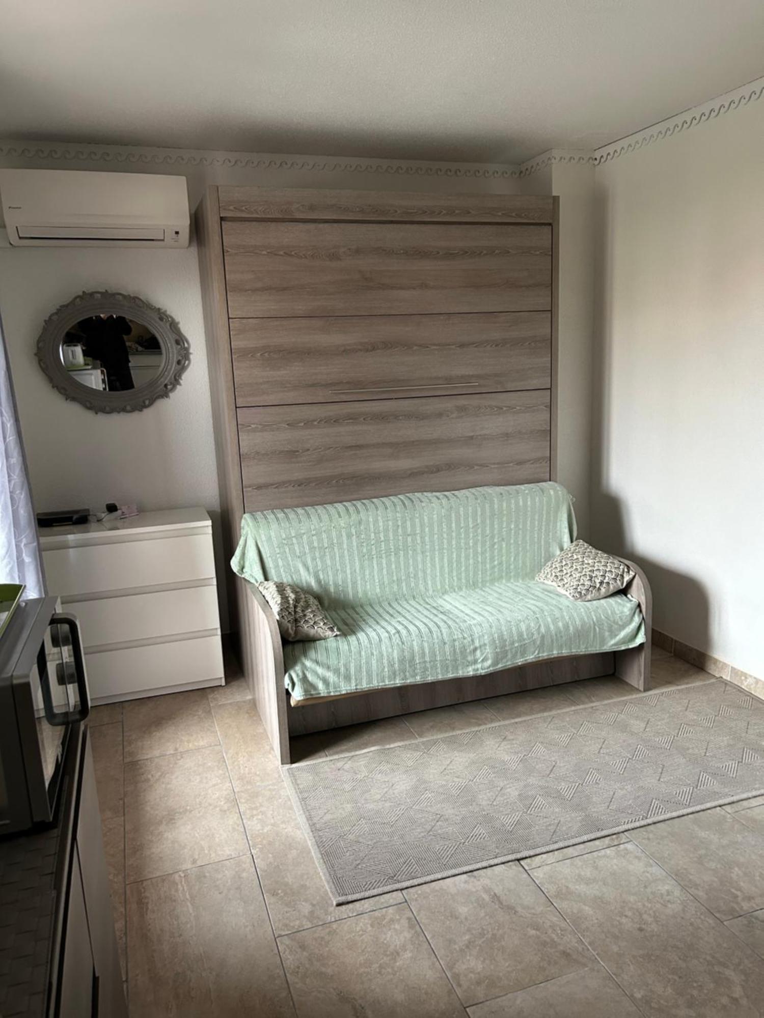 Studio Climatise Proche Port Et Plages La Londe-les-Maures Zewnętrze zdjęcie